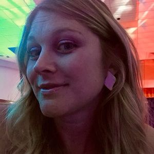 Meet your Posher, Ashlee